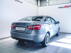 Седан ВАЗ (LADA) Vesta 2017 года, 690000 рублей, Красноярск