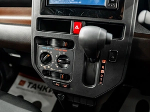 Минивэн Toyota Roomy 2017 года, 930000 рублей, Красноярск