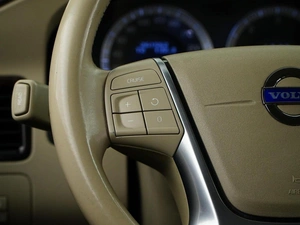 Универсал Volvo XC70 2010 года, 1357077 рублей, Москва