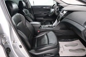 Седан Hyundai Sonata 2011 года, 1199000 рублей, Красноярск