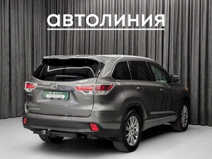Внедорожник Toyota Highlander 2014 года, 2680000 рублей, Красноярск
