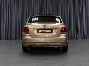 Седан Volkswagen Polo 2016 года, 777000 рублей, Тюмень