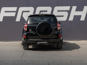 Внедорожник Toyota RAV4 2010 года, 1299000 рублей, Краснодар
