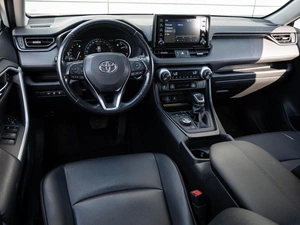 Внедорожник Toyota RAV4 2022 года, 2950000 рублей, Краснодар