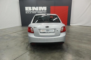 Седан Kia Rio 2009 года, 720000 рублей, Курск
