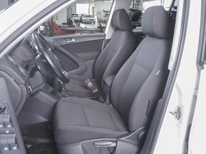 Внедорожник Volkswagen Tiguan 2013 года, 1330000 рублей, Ростов-на-Дону