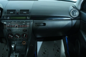 Хетчбэк Mazda 3 2008 года, 569000 рублей, Омск