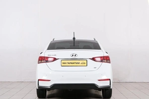 Седан Hyundai Solaris 2019 года, 1499000 рублей, Красноярск