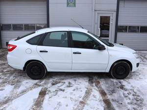 Седан ВАЗ (LADA) Granta 2018 года, 645000 рублей, Железногорск