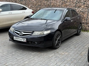 Седан Honda Accord 2007 года, 890000 рублей, Красноярск