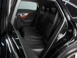 Внедорожник Infiniti QX70 2015 года, 2430000 рублей, Красный Пахарь