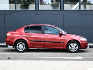 Седан Renault Megane 2006 года, 324000 рублей, Кирилловка