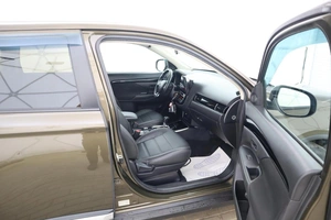 Внедорожник Mitsubishi Outlander 2019 года, 2499000 рублей, Обнинск