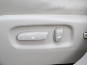 Внедорожник Lexus RX 2010 года, 2560000 рублей, Омск