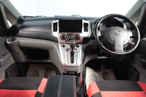 Минивэн Nissan NV200 2012 года, 1399000 рублей, Новосибирск