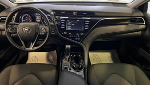 Седан Toyota Camry 2018 года, 2369000 рублей, Красноярск