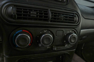 Внедорожник Chevrolet Niva 2013 года, 539000 рублей, Челябинск