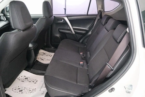 Внедорожник Toyota RAV4 2017 года, 3189000 рублей, Красноярск