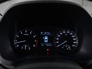 Седан Hyundai Solaris 2017 года, 1279000 рублей, Тюмень