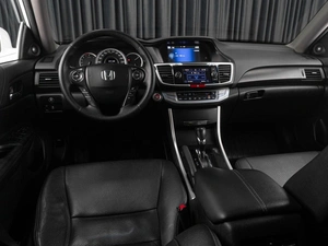 Седан Honda Accord 2013 года, 1136000 рублей, Тюмень