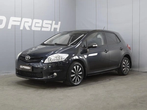 Хетчбэк Toyota Auris 2012 года, 1099000 рублей, Омск