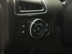 Седан Ford Focus 2012 года, 927000 рублей, Красноярск