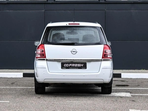 Минивэн Opel Zafira 2013 года, 834000 рублей, Кирилловка