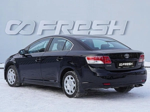 Седан Toyota Avensis 2010 года, 1050000 рублей, Волгоград