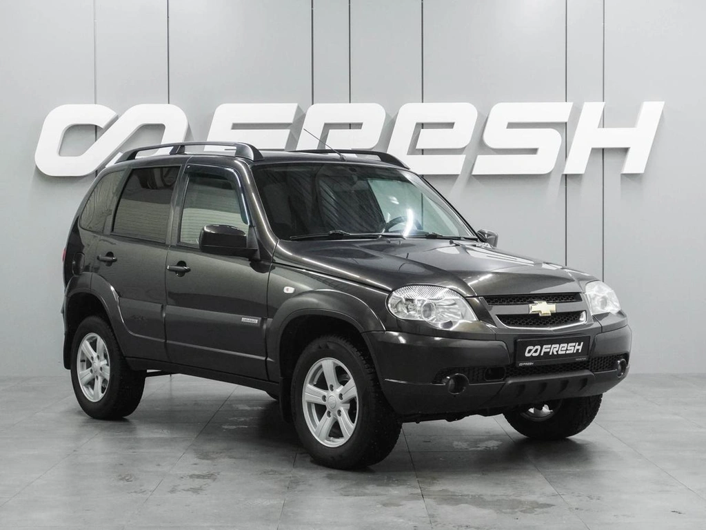 Внедорожник Chevrolet Niva 2016 года, 829000 рублей, Воронеж