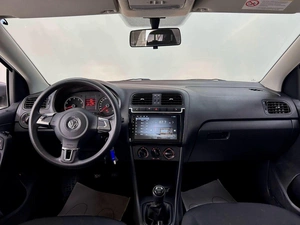 Седан Volkswagen Polo 2013 года, 950000 рублей, Смоленск