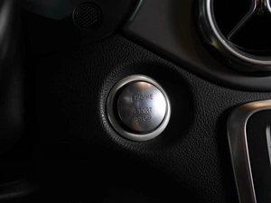 Внедорожник Mercedes-benz GLA-класс 2017 года, 2349000 рублей, Воронеж