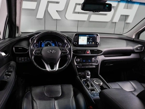 Внедорожник Hyundai Santa Fe 2018 года, 2698000 рублей, Тюмень