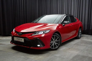 Седан Toyota Camry 2021 года, 2699000 рублей, Красноярск