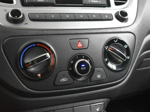 Седан Hyundai Solaris 2019 года, 1165200 рублей, Казань