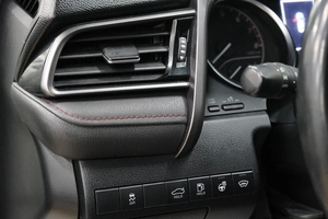 Седан Toyota Camry 2021 года, 2799000 рублей, Омск