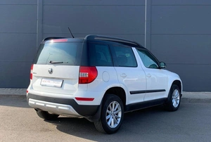 Внедорожник Skoda Yeti 2015 года, 910000 рублей, Солонцы