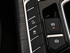 Внедорожник Geely Tugella 2023 года, 3250000 рублей, Аксай