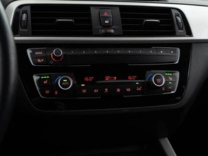 Хетчбэк BMW 1 серия 2018 года, 2138055 рублей, Москва