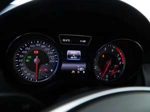 Седан Mercedes-benz CLA-класс 2015 года, 2149077 рублей, Москва