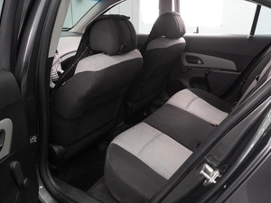 Седан Chevrolet Cruze 2012 года, 899000 рублей, Воронеж