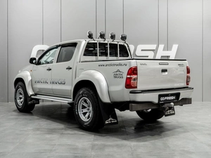 Пикап Toyota Hilux 2014 года, 2589000 рублей, Тюмень