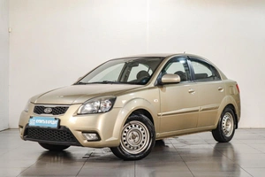 Седан Kia Rio 2010 года, 589000 рублей, Челябинск