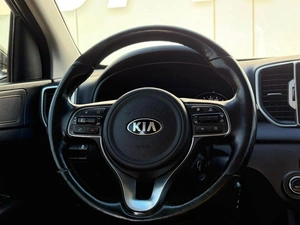 Внедорожник Kia Sportage 2017 года, 1899000 рублей, Ижевск
