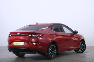 Лифтбек JAC J7 2021 года, 1299000 рублей, Омск