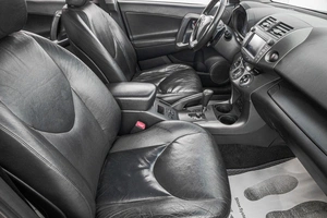 Внедорожник Toyota RAV4 2011 года, 1449000 рублей, Барнаул