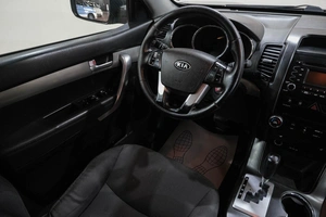 Внедорожник Kia Sorento 2011 года, 1449000 рублей, Новокузнецк