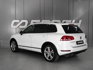 Внедорожник Volkswagen Touareg 2012 года, 2375000 рублей, Аксай