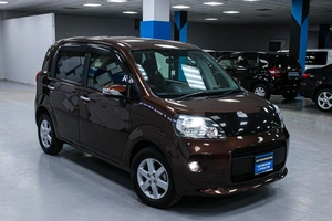 Минивэн Toyota Porte 2014 года, 898000 рублей, Солонцы