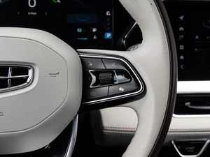 Внедорожник Geely Monjaro 2023 года, 3100000 рублей, Краснодар