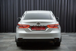 Седан Toyota Camry 2021 года, 3150000 рублей, Красноярск
